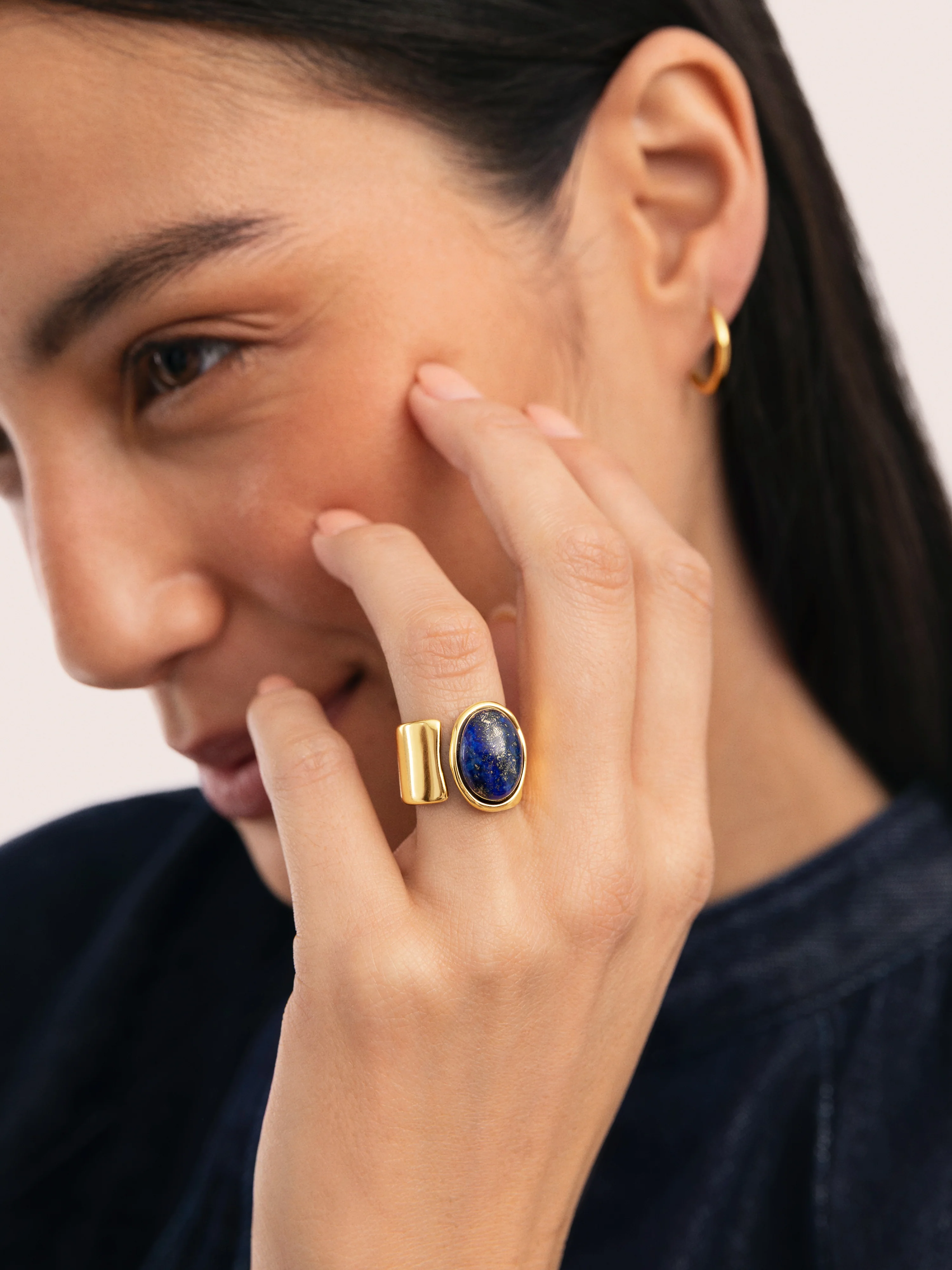 Índigo Blue Stainless Steel Gold Ring  - Image 2