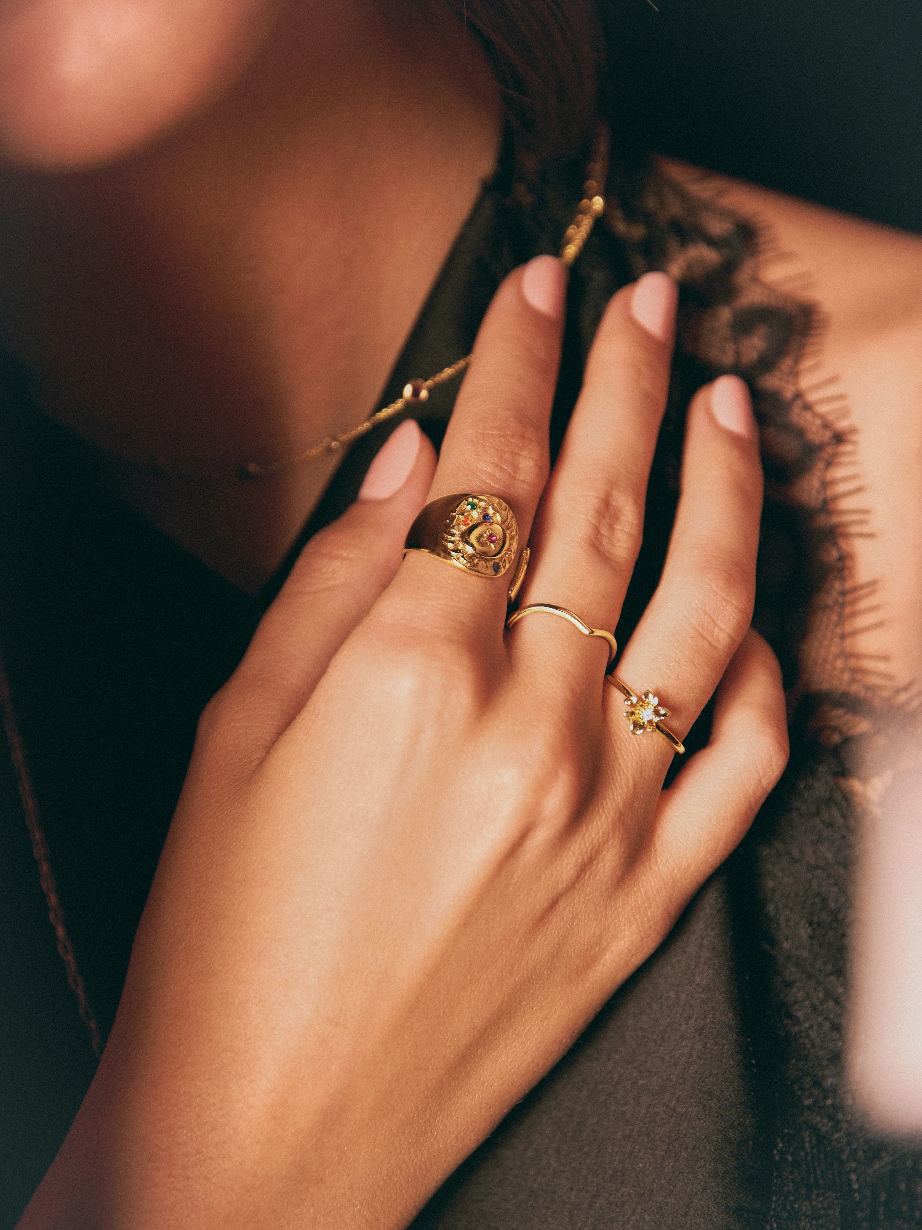 Peak Gold Ring - Image 5